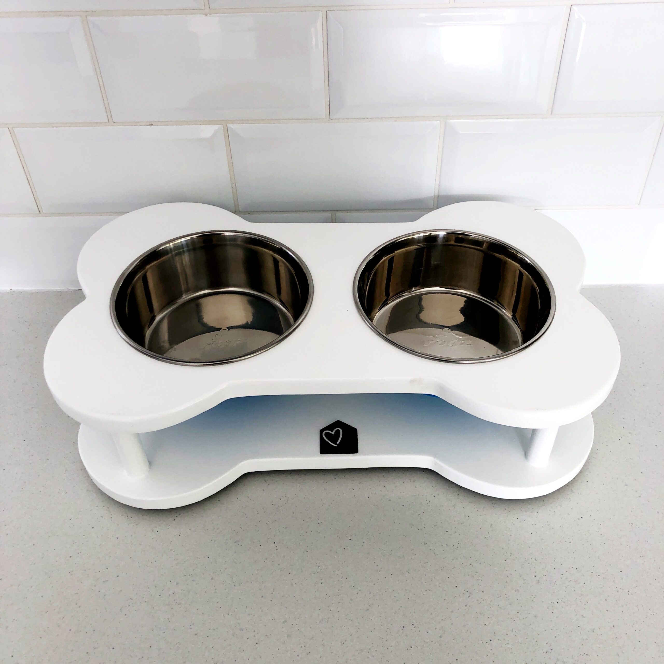 Bone shaped bowl hot sale
